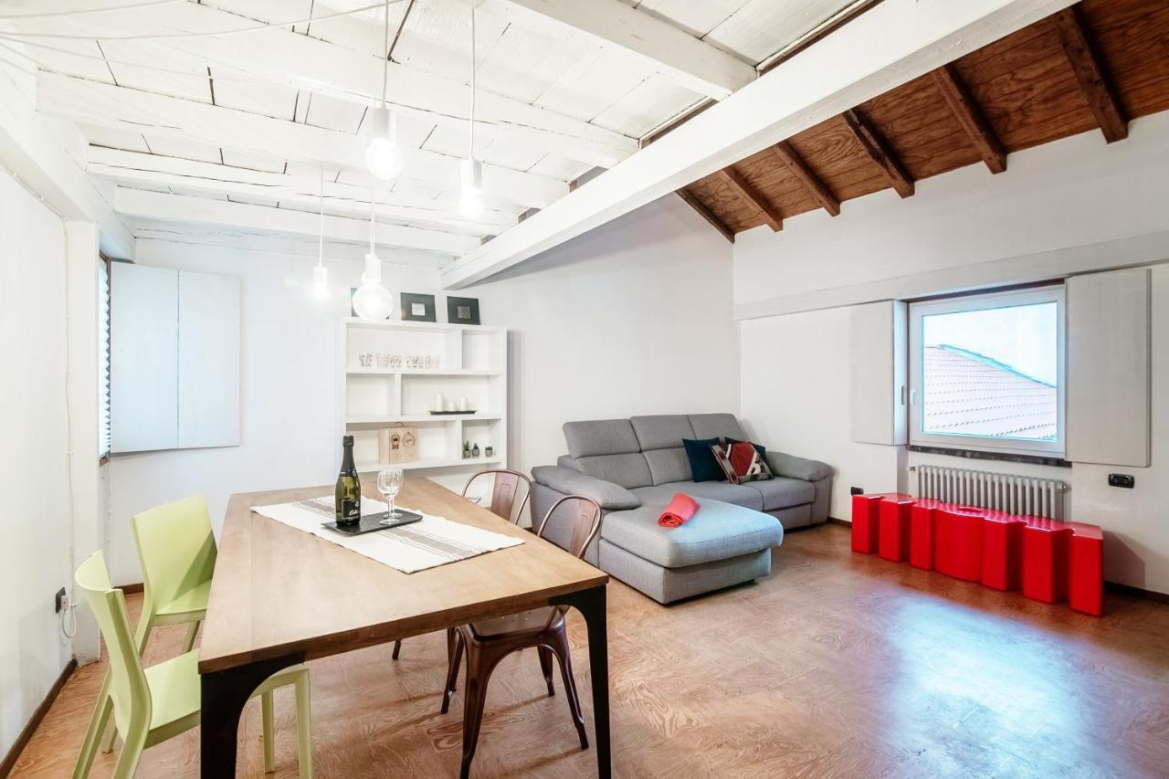Suite Fontana - By Myhomeincomo Ngoại thất bức ảnh
